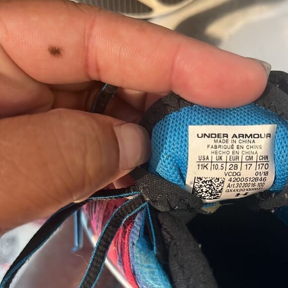 TODDLER GIRL UNDER ARMOR SNEAKERS - Picture 6 of 6